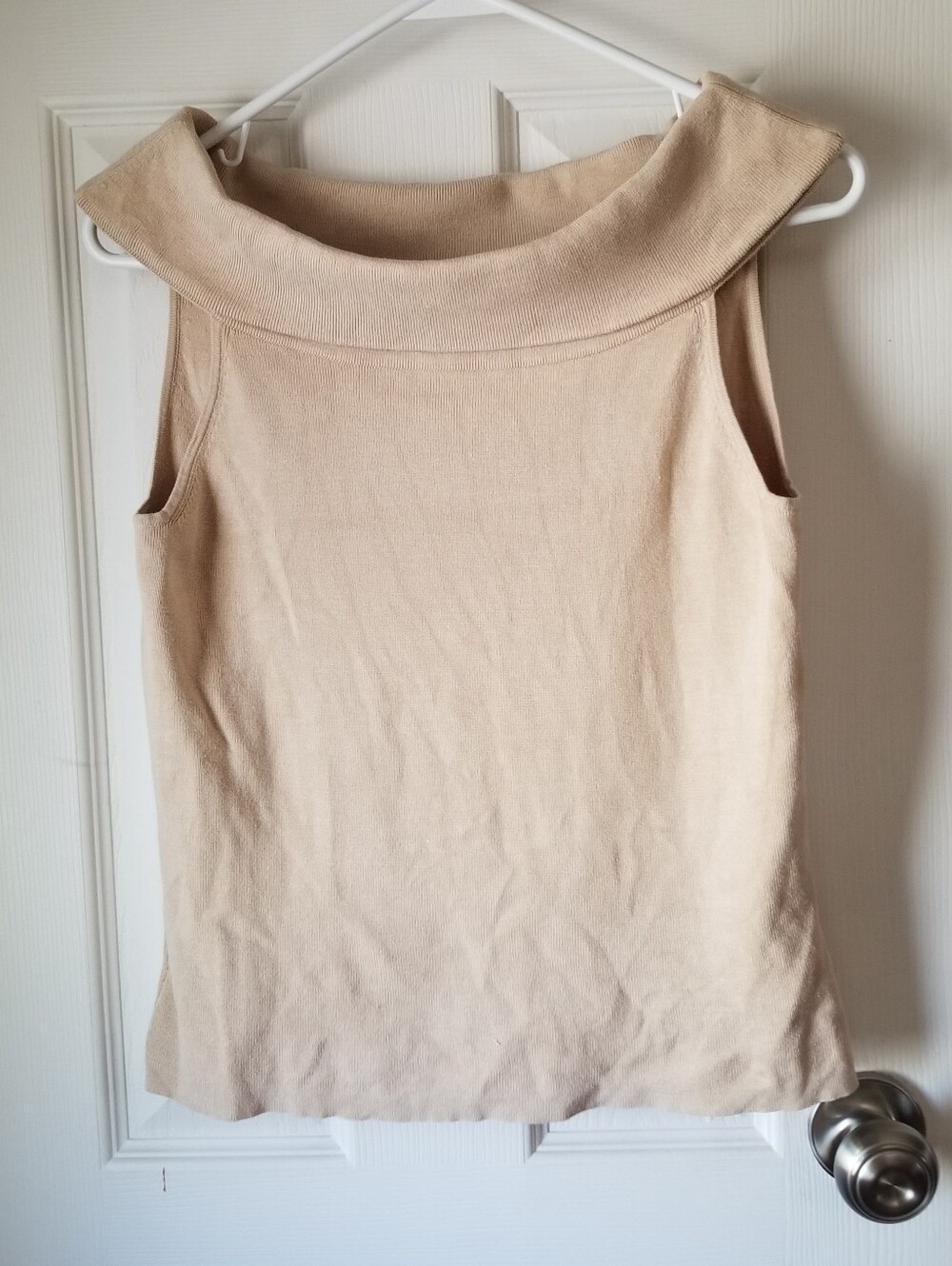 ❗Vintage Talbots Tan Cowel Neck Top Medium❗